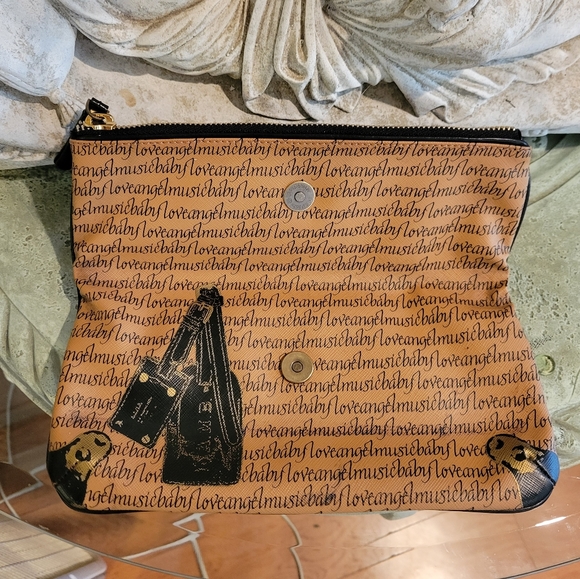 L.A.M.B. Gwen Stefani Trompe L'oeil Script Fold Over Clutch Luxury Designer #576 - Picture 6 of 13